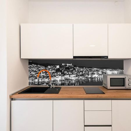 Studio Apartman Max Center Of The Old Town Free Parking Beautiful View Šibenik Екстериор снимка