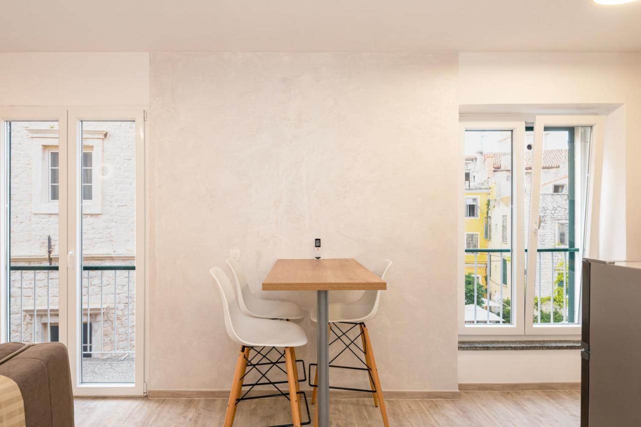 Studio Apartman Max Center Of The Old Town Free Parking Beautiful View Šibenik Екстериор снимка